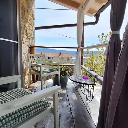 Appartamento Istrian Stone Haus Zizola