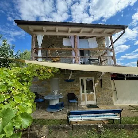 Istrian Stone House žižola