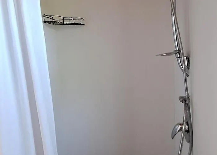 Istrian Stone House Zizola アパート